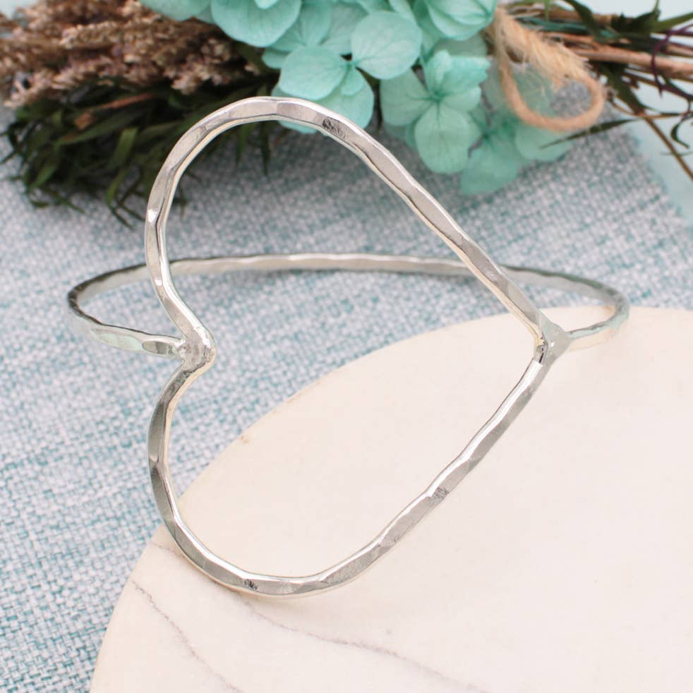 Big Heart Textured Bracelet