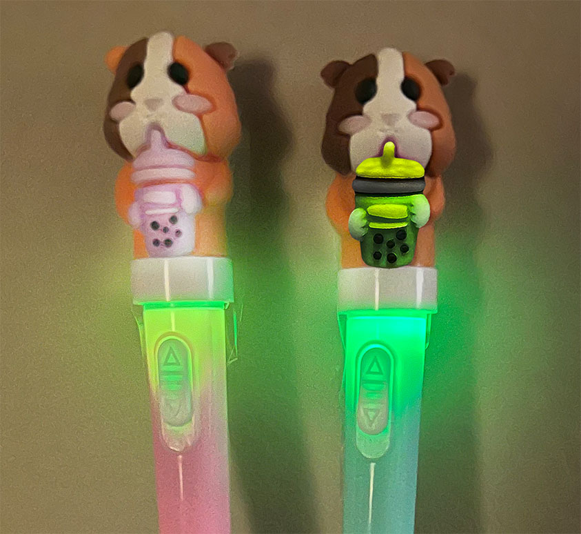 Sippin' & Spinnin' Boba Guinea Pig Light Up Pens