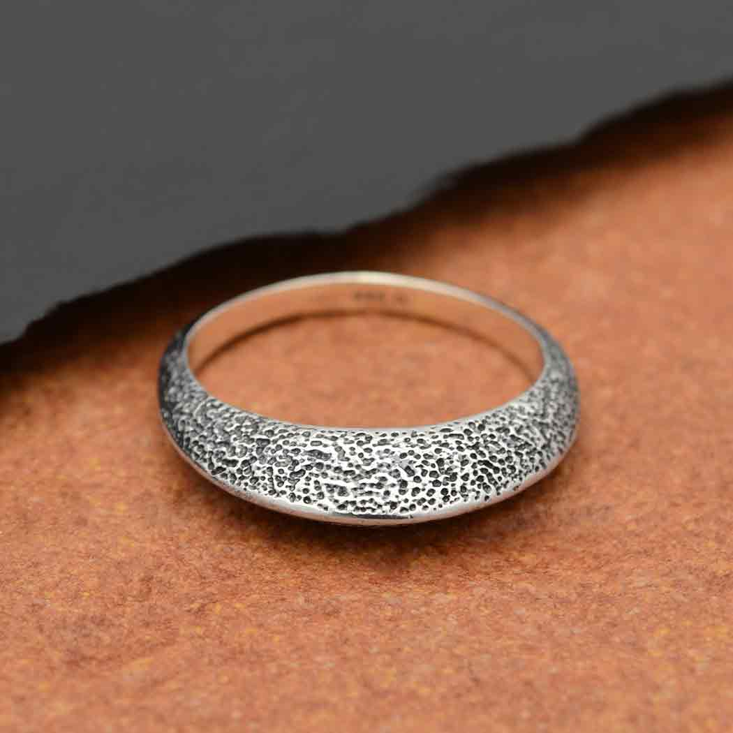 Textured Ridged Ring