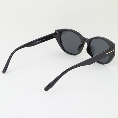 Minimal T Cateye Sunglasses