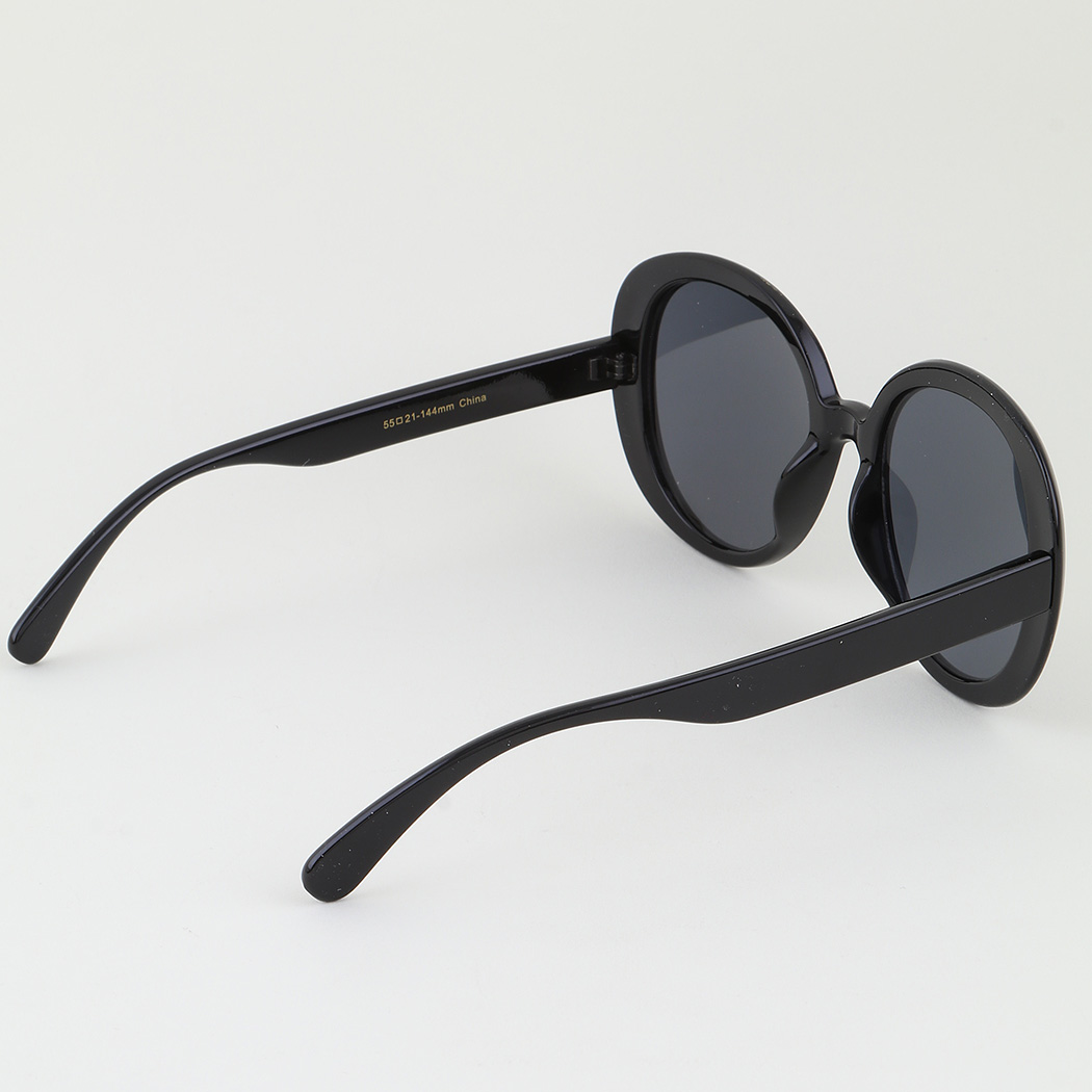 Bright Classic Round Sunglasses