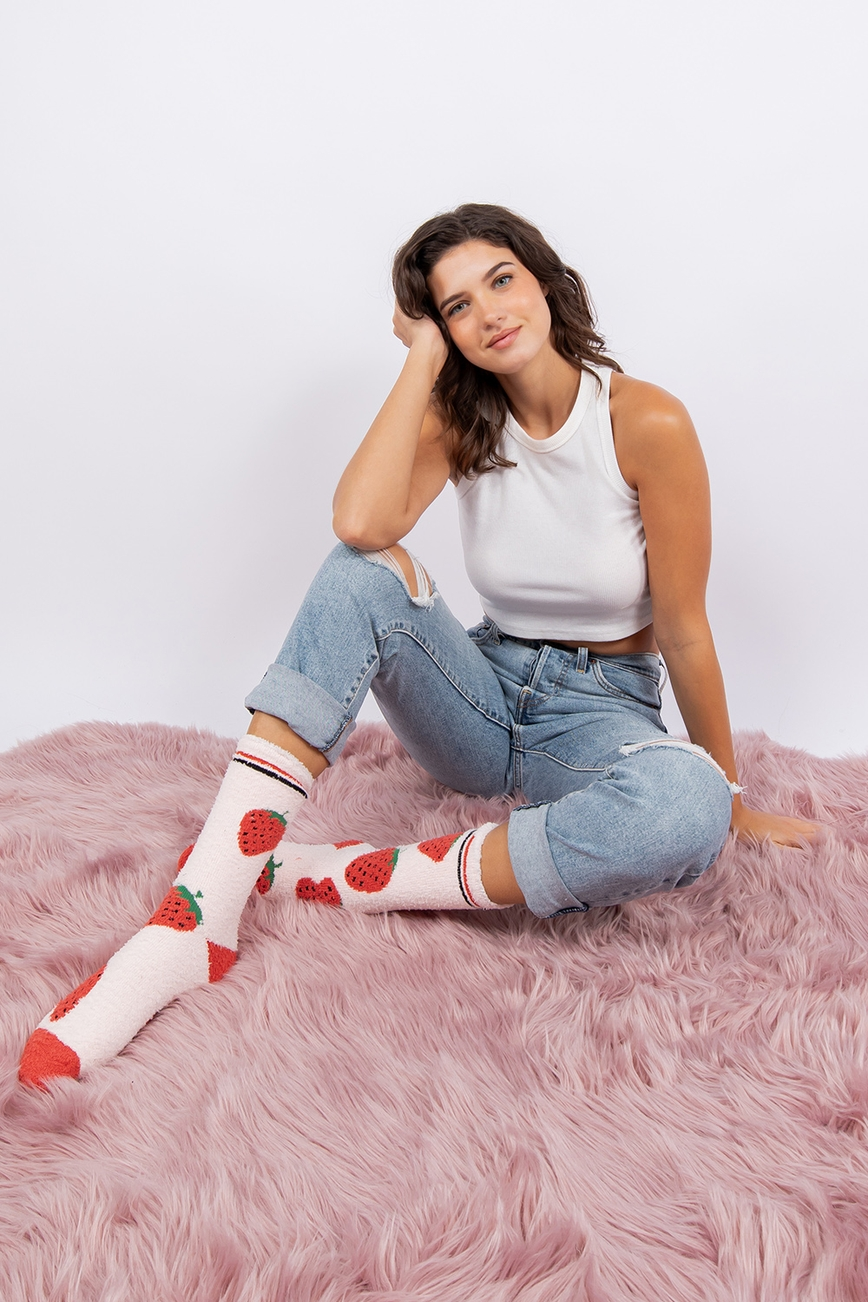 Berry Fuzzy - Women's Socks