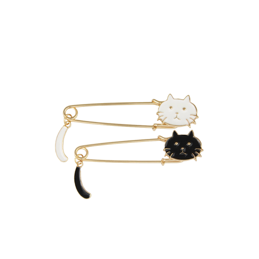 Cat Swinging Tail Oversize Safety Pin