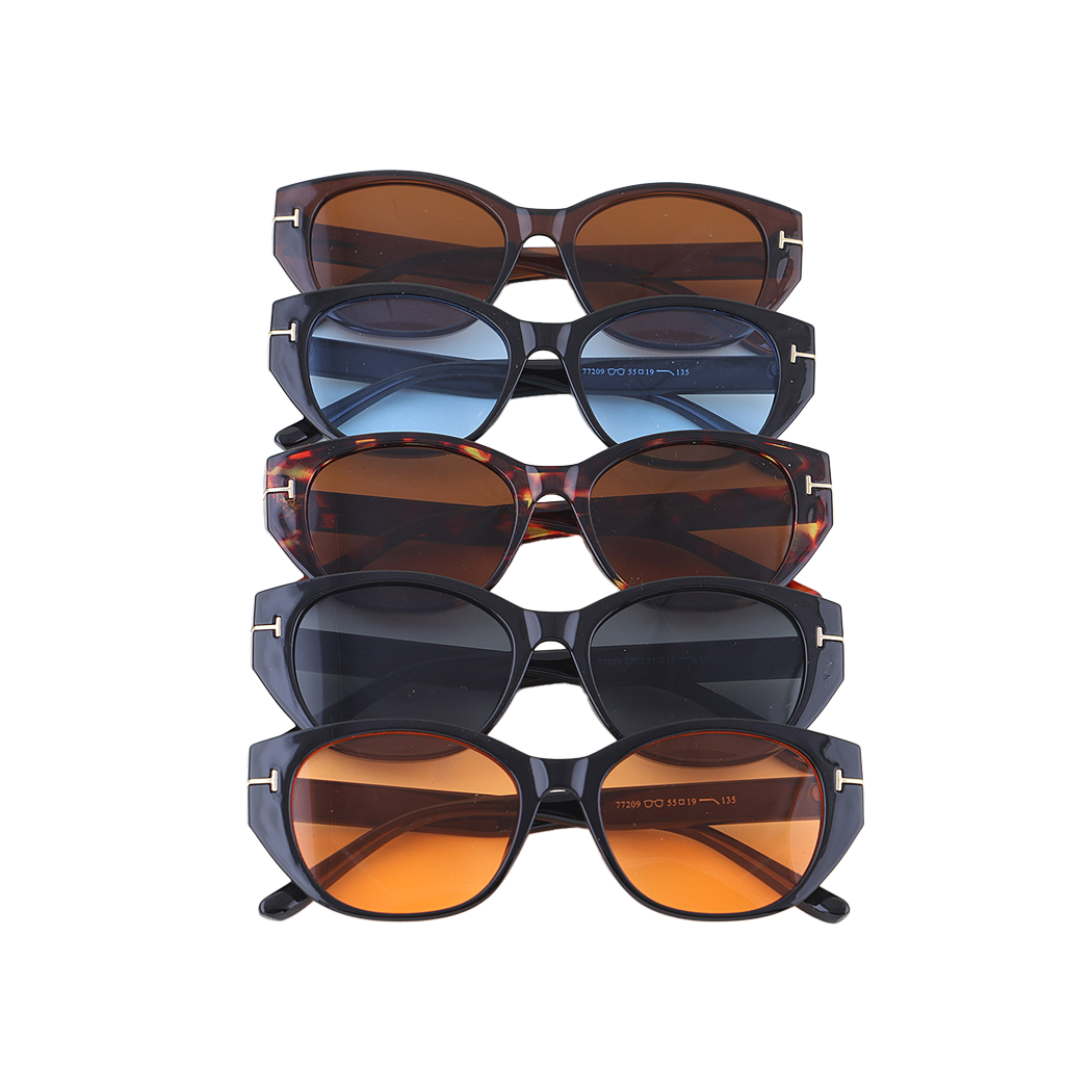 Minimal T Cateye Sunglasses
