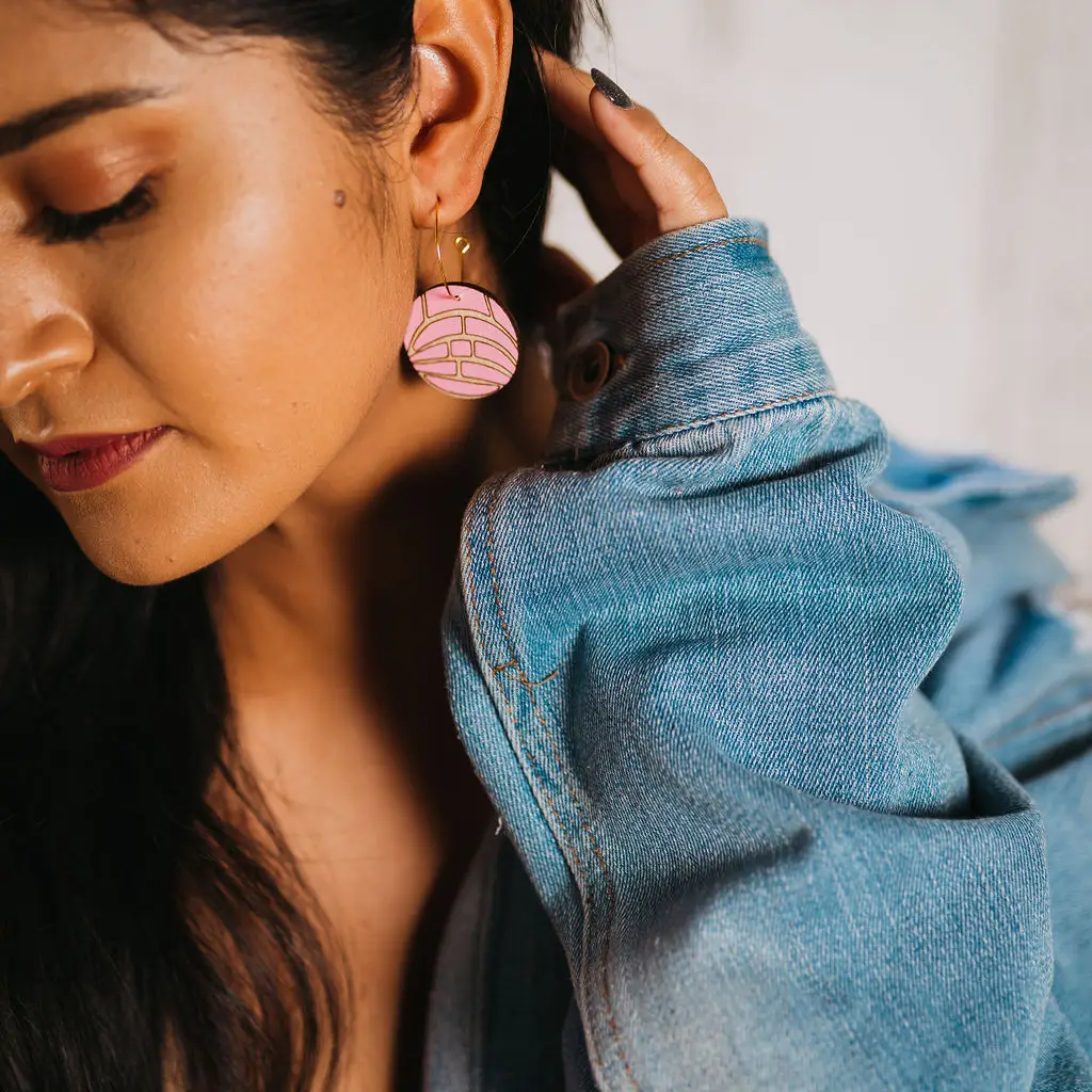 Pink Concha Dangle Earrings