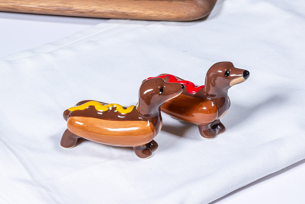 Dachshunds in Hot Dogs Salt & Pepper Shakers