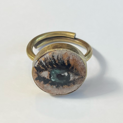 Eye-Eye Adjustable Ring