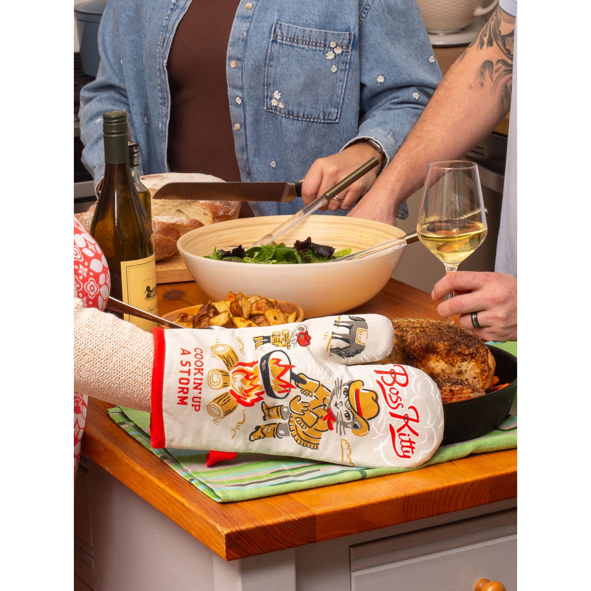 Boss Kitty Oven Mitt