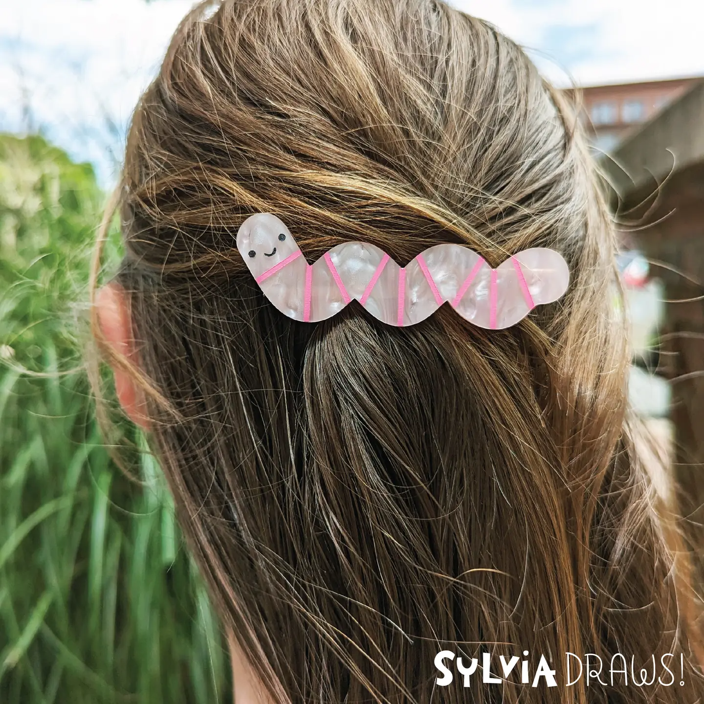 Pearlescent Pink Worm Hair Clip