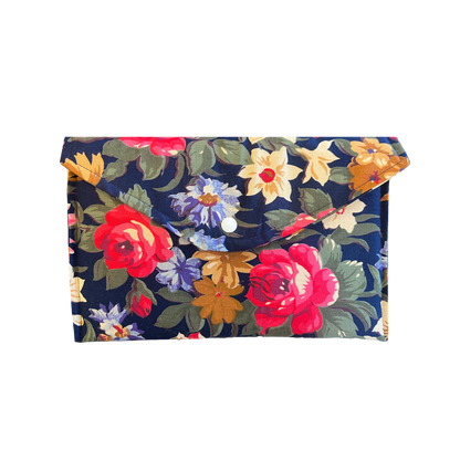 The Queen's Garden Large Pouch
