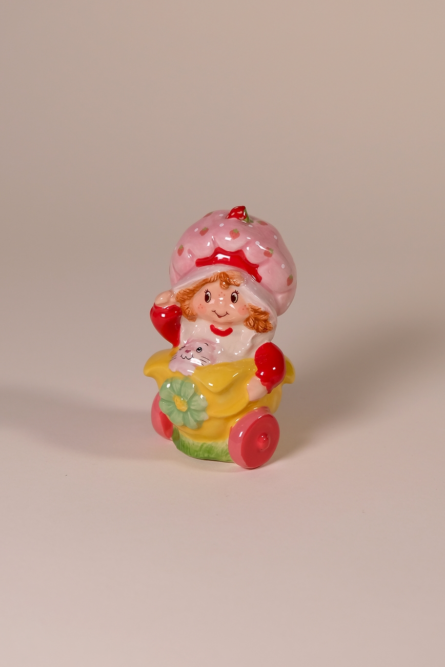 Strawberry Shortcake Snail Sip N' Steep Salt and Pepper Set