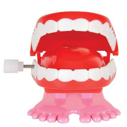 Wind Up Chattering Teeth