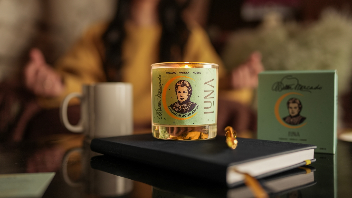 Luna Walter Mercado Candle
