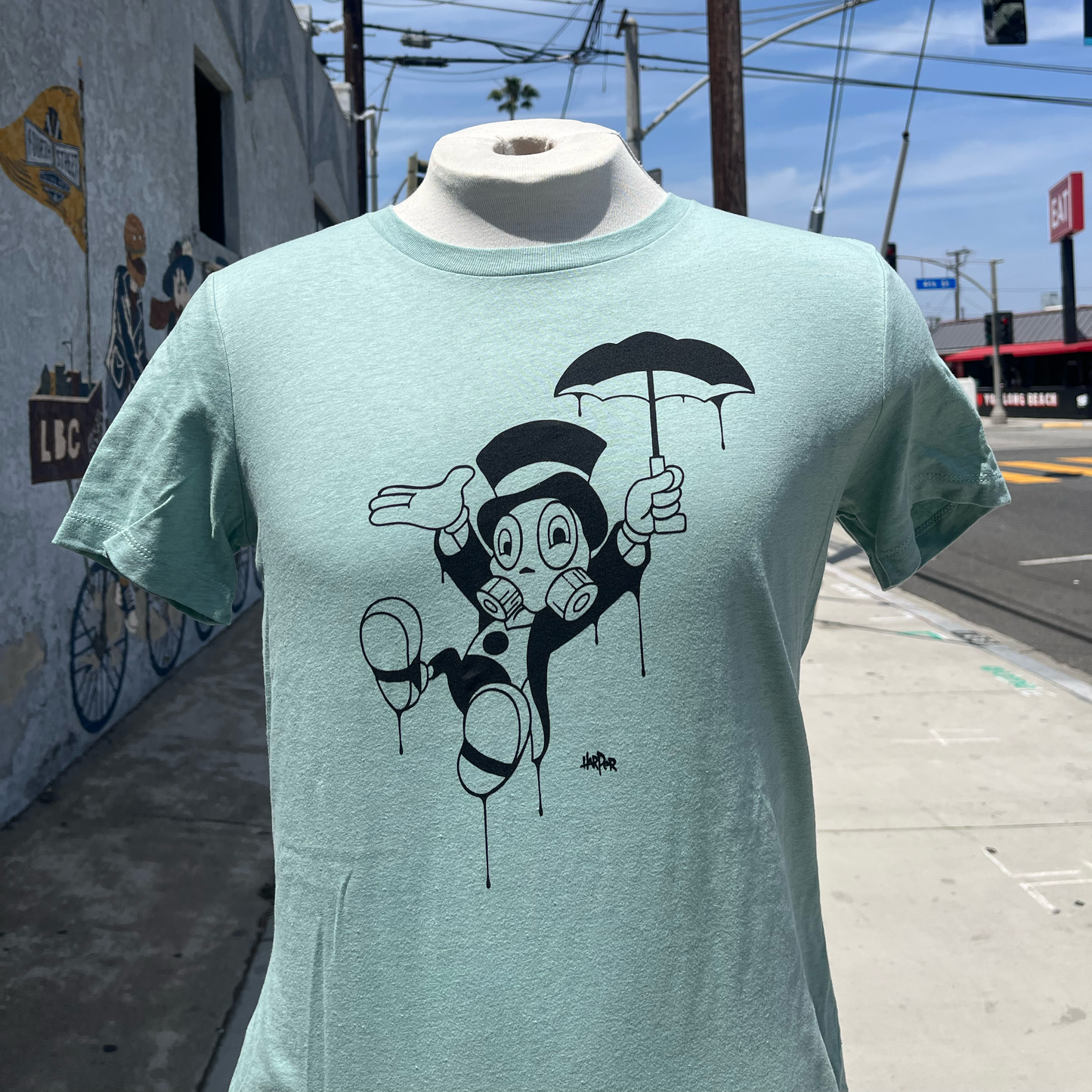 Gasmask Cricket Women's Shirt